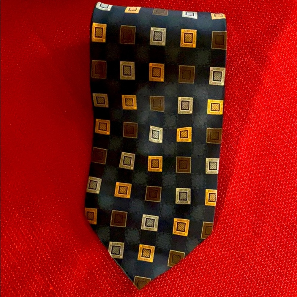 Croft and Barrow tie